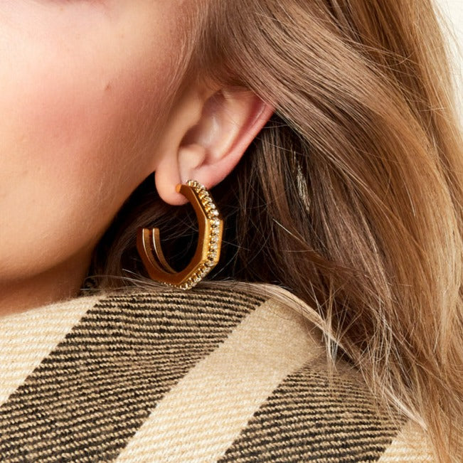 Dames Oorbellen Goud Kleurig met Zirkonia Edelsteentjes 3.3 Cm Nela