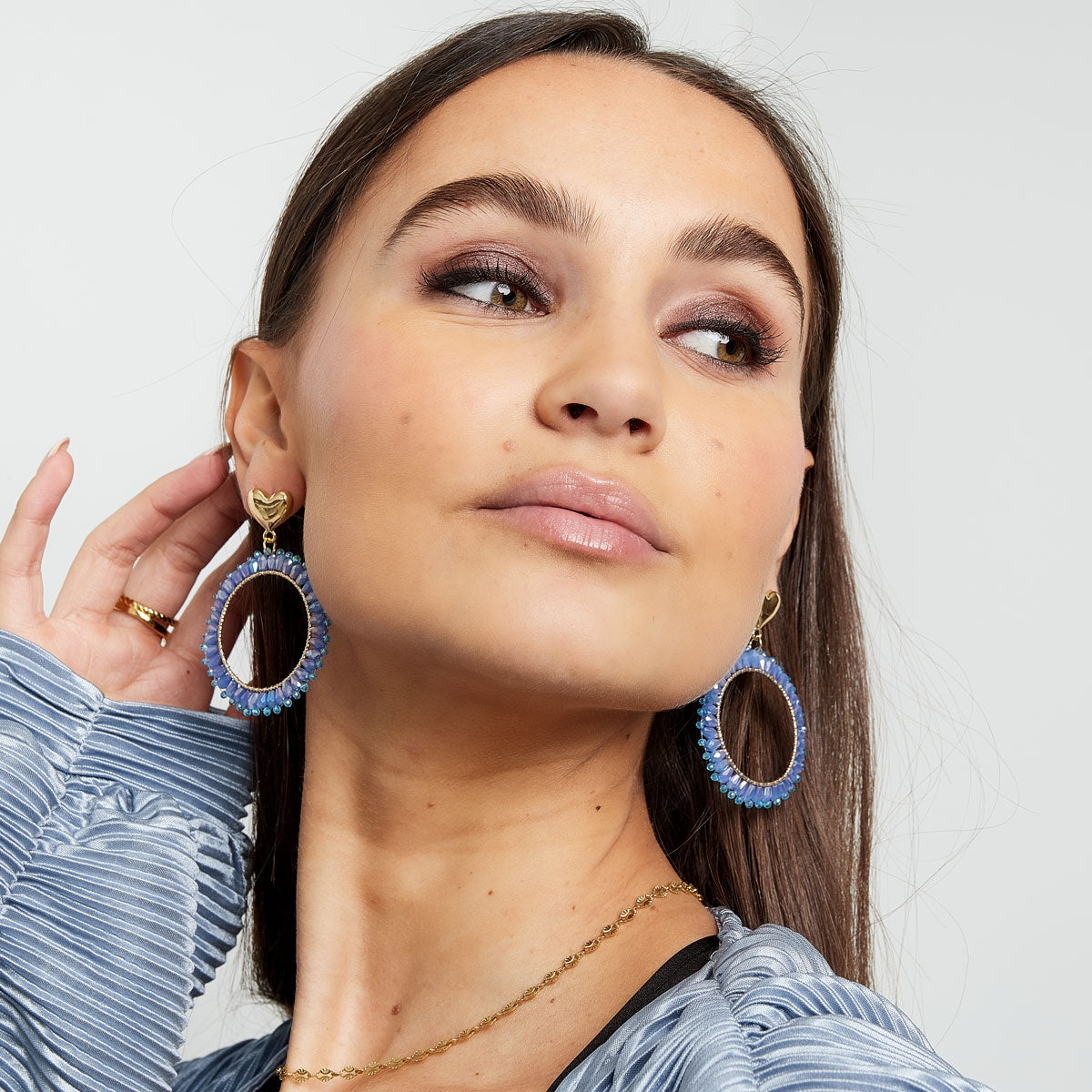 Dames Oorbellen met Roze Kristalkralen en Goud Hartje 5,9 Cm Elvira