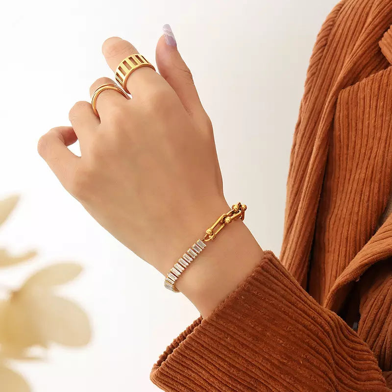 Dames Armband Zilverleurig Stainless Steel Met 22 Crystal Pave Steentjes 24 Cm Lior