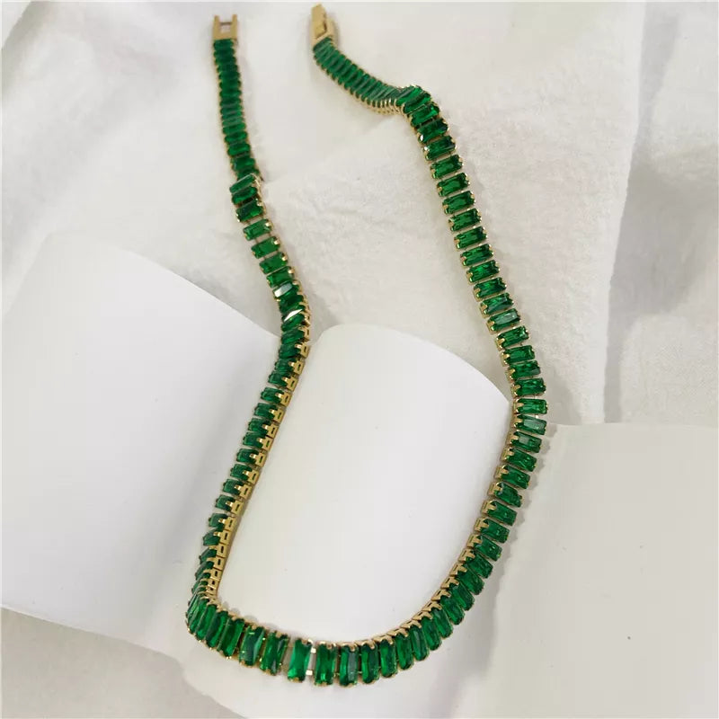 Dames Halsketting met 122 Groene Zirconia Steentjes en 18K goudkleurig Stainless steel 41Cm Eliane