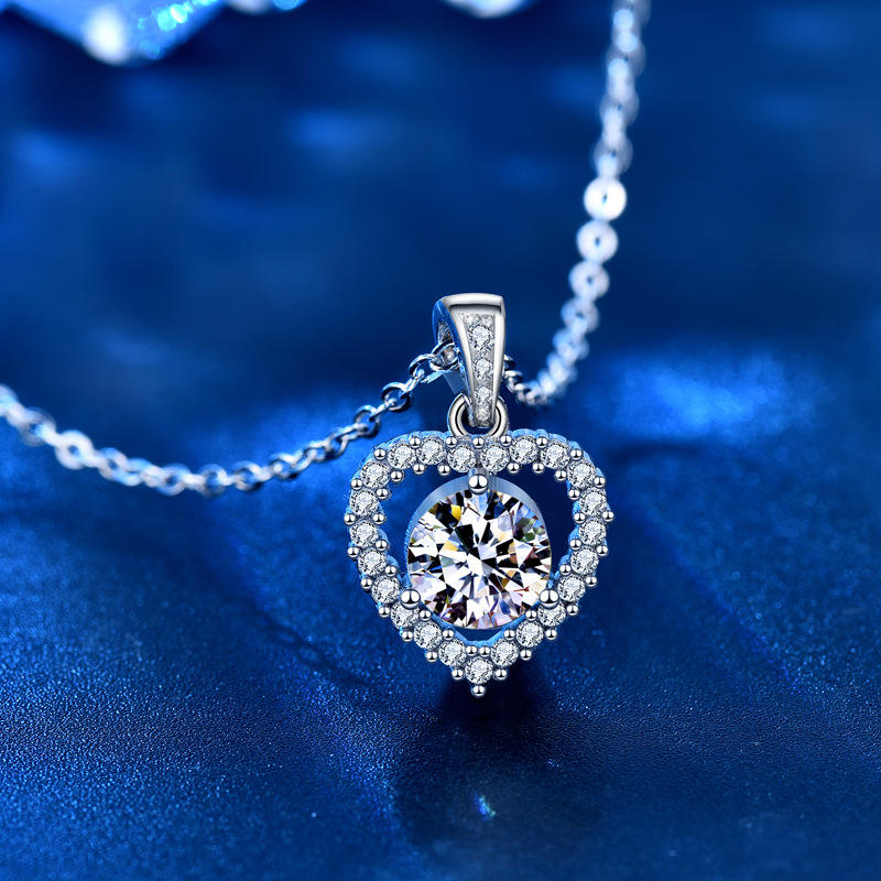 Dames Halsketting 925 Sterling Zilver met Hartjes Hanger met Moissanite en Zirconia steentjes 40+5 Cm Laura