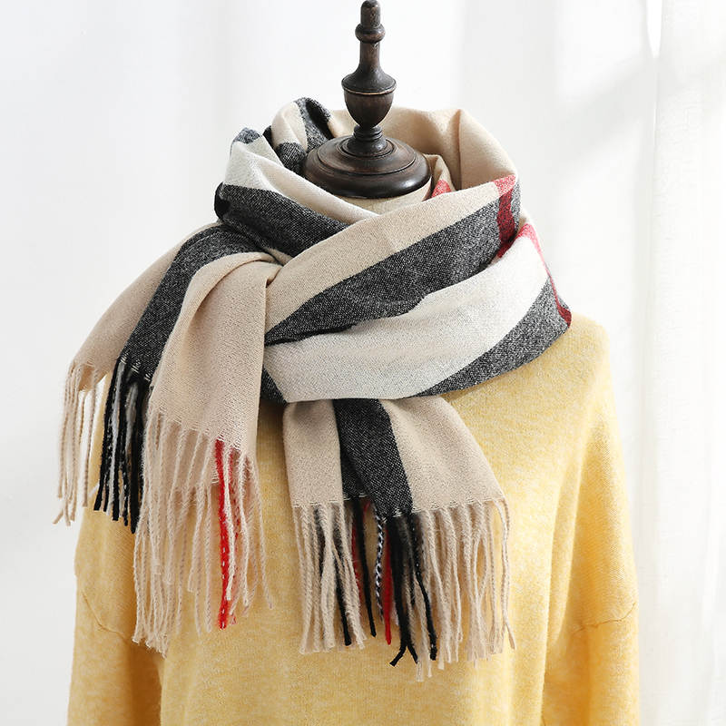 Dames Sjaal Met Geruit Burberry Patroon Beige Zwart Rood 190 Cm Shanelle